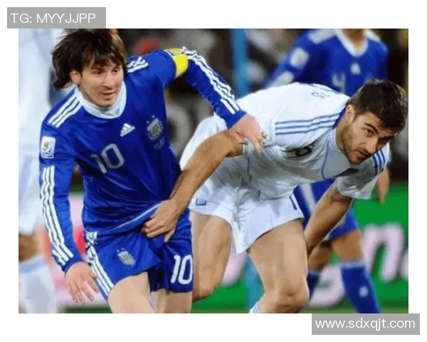 欧洲足球球星大全与辉煌历史纵览全面解析与经典瞬间集萃